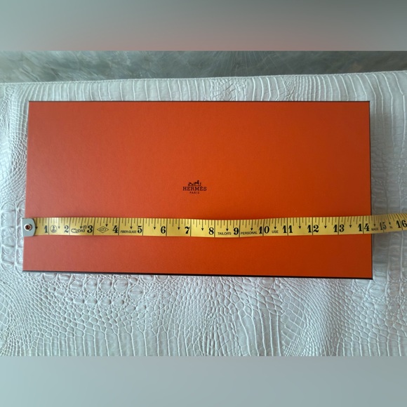 Hermes Square Scarf Box. Brand New. Scarf, belt, jewelry, TWILLY or a gift box - Picture 6 of 9